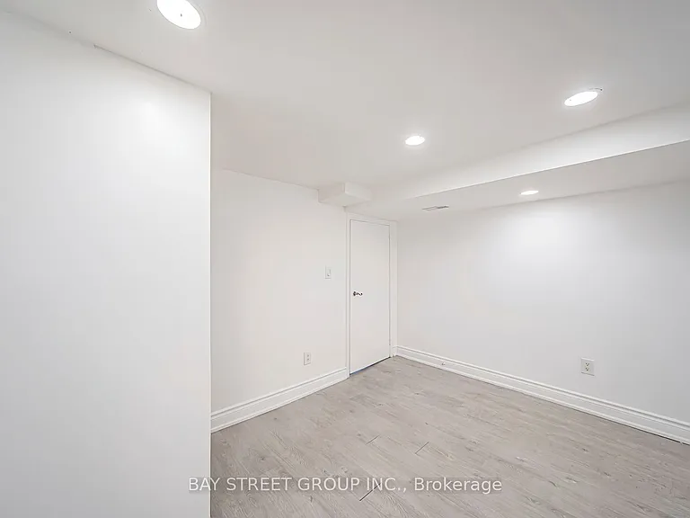 1 Datchet Rd #BASEMENT — Photo 6