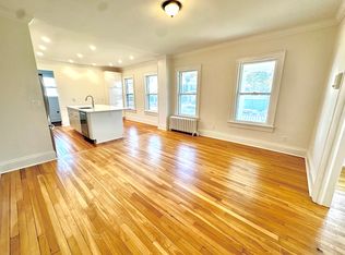 370 Stratfield Rd #1, Fairfield, CT 06825