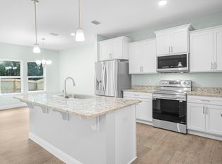 169 Johnson Ct, Crestview, FL 32536