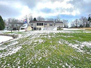 4576 Penny Ln, Hillsdale, MI 49242