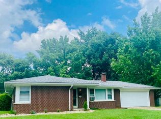 216 E Johnson St, Carlisle, IN