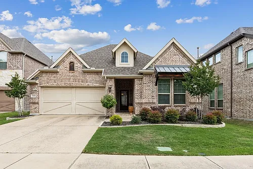 2416 Royal Summit Dr Photo 1