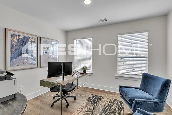 25 Southpoint Dr — Photo 10