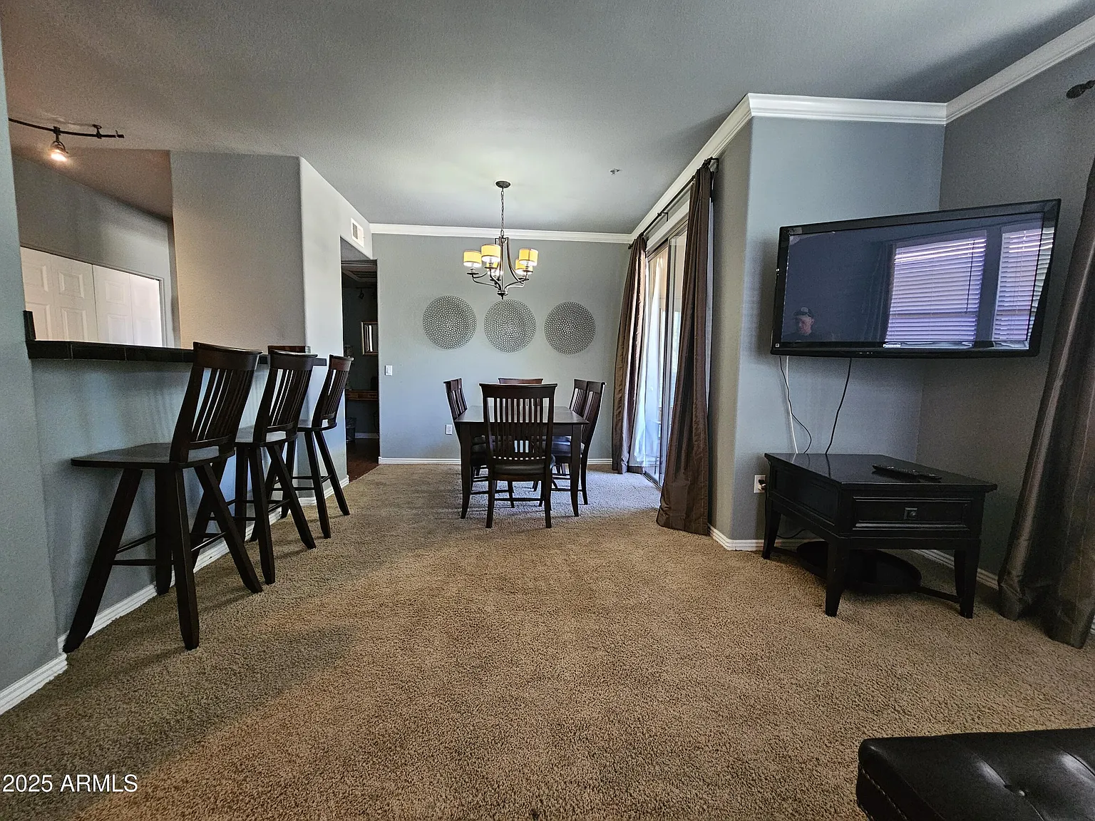 1 bed, 1.0 bath, 798 sqft, $2,000 — Photo 2