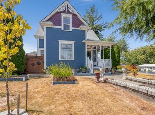 2206 Marion St, North Bend, OR 97459