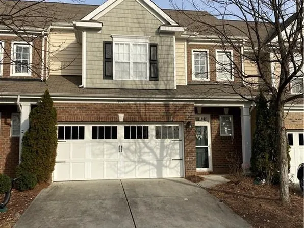 10947 Coyote Ln, Charlotte, NC 28277