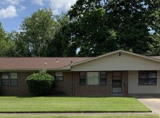 1503 Belmoor Dr, Pine Bluff, AR 71601
