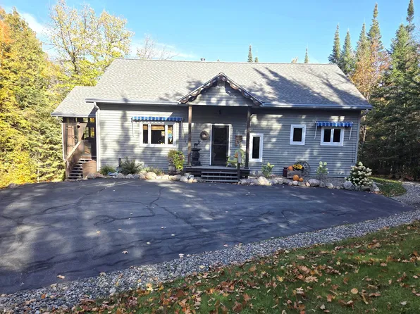 29372 Bayview Dr, Bovey, MN 55709