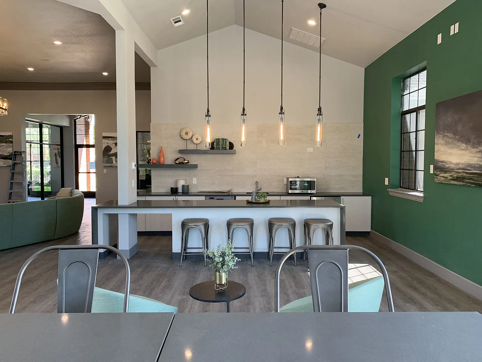 2803 Riverside — Photo 4