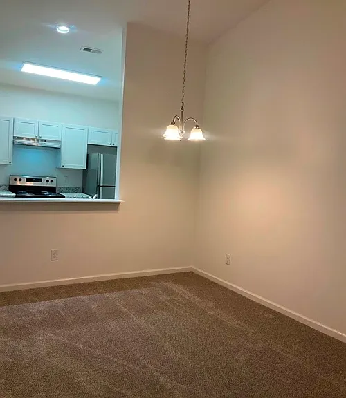 126 Village Ct — Photo 4