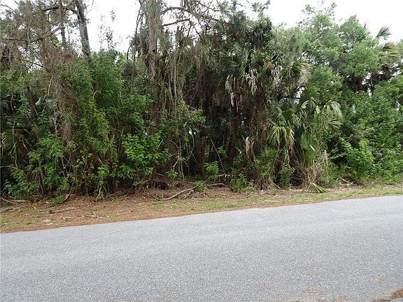 4th image of LOT 15 Glacier Ave