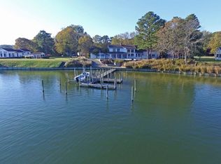 770 Oyster Point Dr, Reedville, VA 22539
