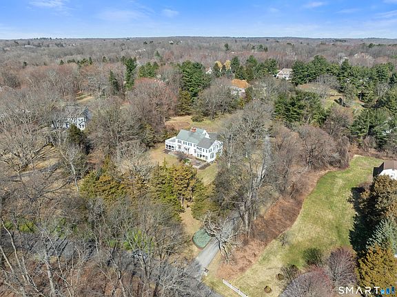 5th image of 34 Ryders Lane