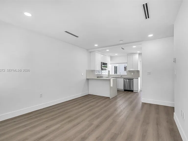 2814 SW 26th St #2810 — Photo 3