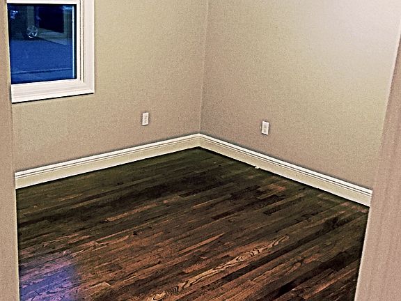 3rd image of 505 Harang St.