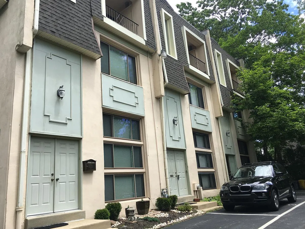 450 Montgomery Avenue — Photo 1