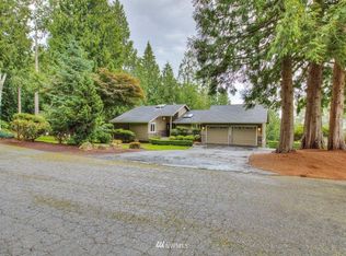 1010 227th Ave NE, Sammamish, WA 98074