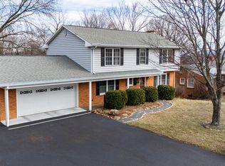5823 Bighorn Dr, Roanoke, VA 24018
