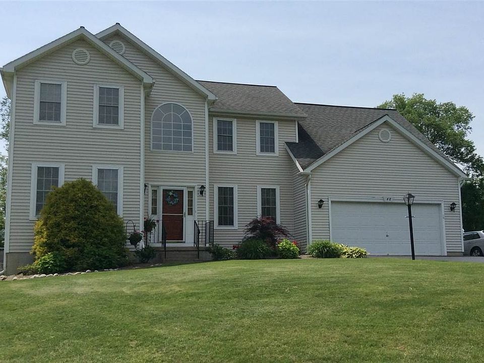 1st image of 48 Michelle Dr