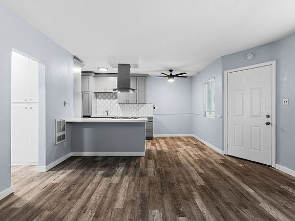 4th image of 927 Daisy Ave #17