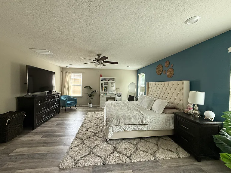 271 Heritage Oaks Dr — Photo 6