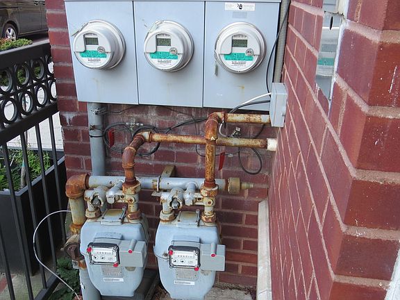 3rd image of 2012 Honeywell Ave Floor 2