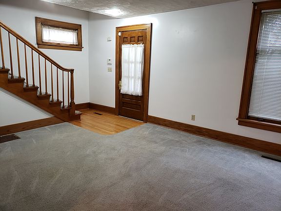 2nd image of 6619 Aylesworth Ave