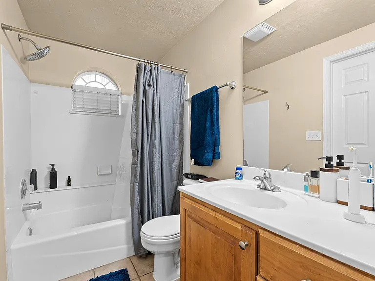 437 N Belmont Pl #160 — Photo 11