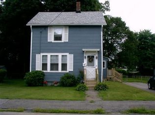 8 Pickering St, Woburn, MA 01801