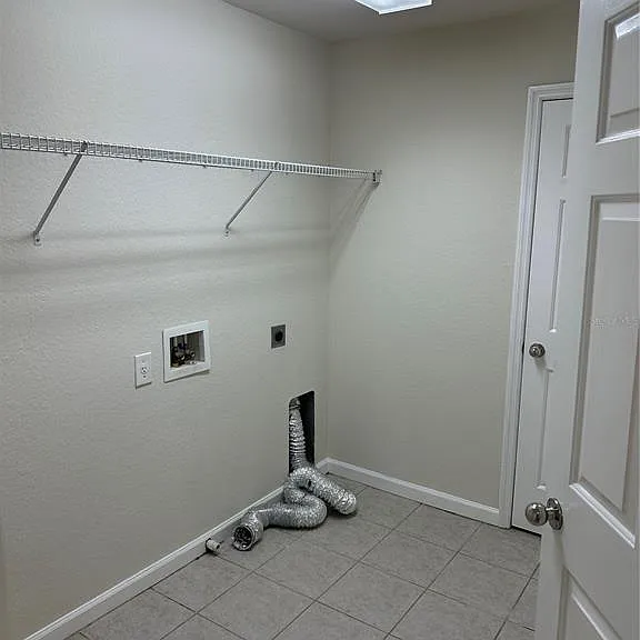 5097 SW 40th Pl — Photo 29