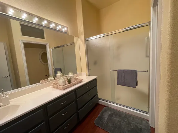 10314 Cogswell Ave, Las Vegas, NV 89134