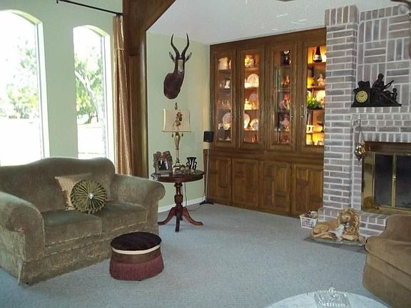 5th image of 4233 Petronila Creek Ct