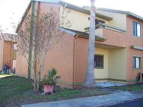 2nd image of 202 Eden Ln APT A