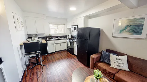 Capri Apartments at Isla Vista Photo 1