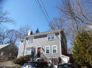 73 Fordham Rd, Newton, MA 02465