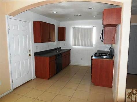 3rd image of 15244 Avenida Manzana
