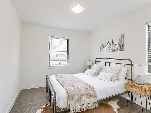 4th image of 4500 Broadway #2S