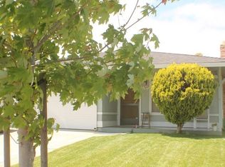 1749 Klamath Dr, Salinas, CA 93906