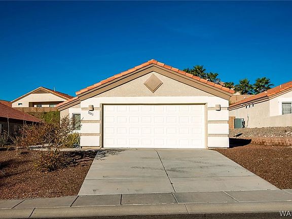 3rd image of 3051 Milano Dr
