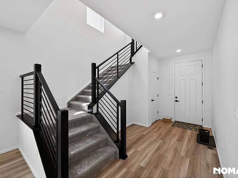 5204 S Elk St — Photo 15