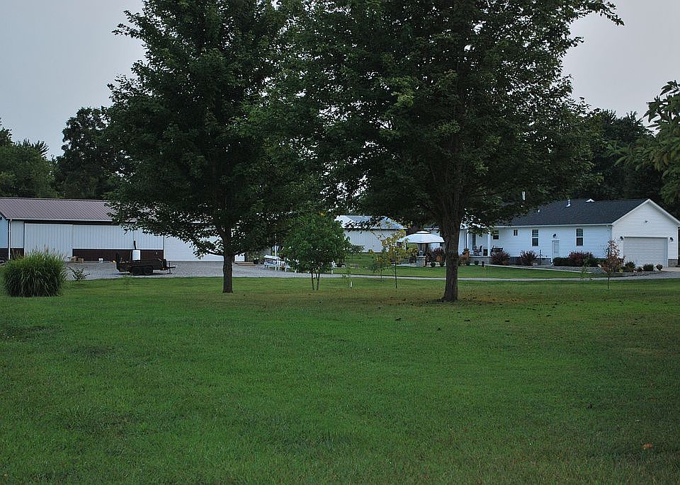 Ranch Home,Pole Barn,4.15 Ac