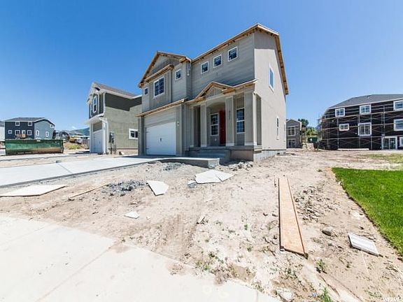 2nd image of 931 N Stallion Dr #307