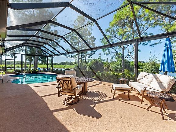 3rd image of 13873 Long Lake Ln