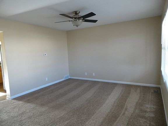 2nd image of 1376 Moluf St