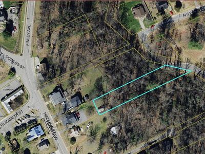 Hinshaw St, North Wilkesboro, NC, 28659