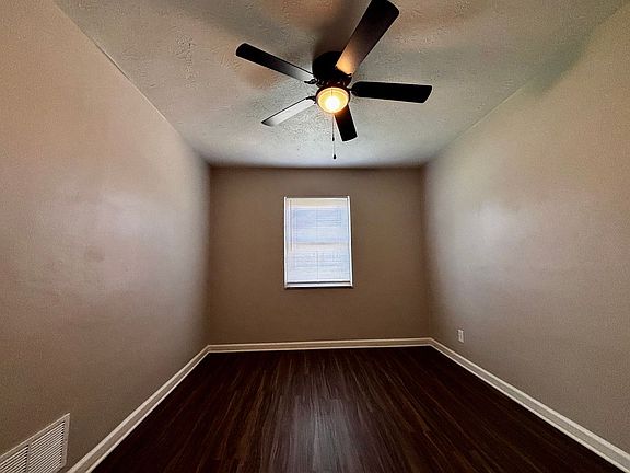 5th image of 231 E Xenia Dr #219-B