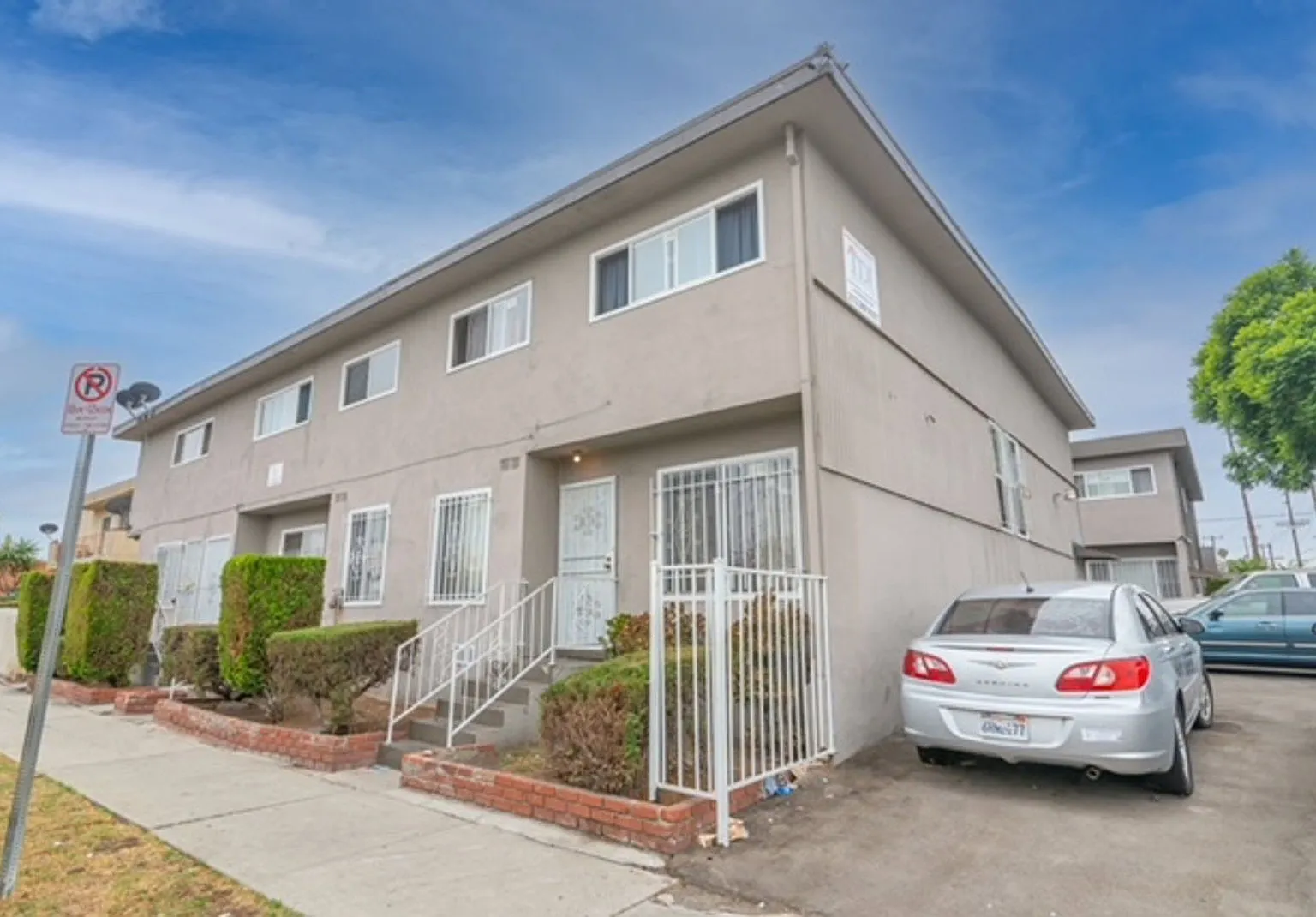 2 bed, 1.5 bath, $2,195 — Photo 2