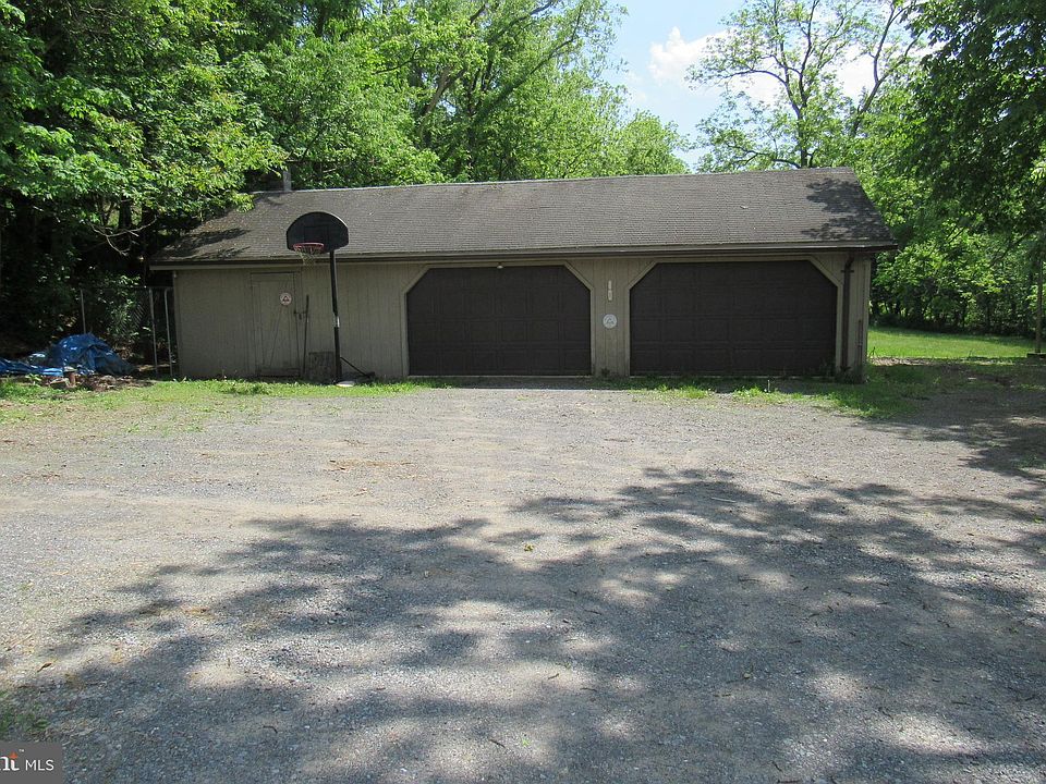 13536 Cacapon Rd, Great Cacapon, WV 25422 MLS WVMO2002576 Zillow