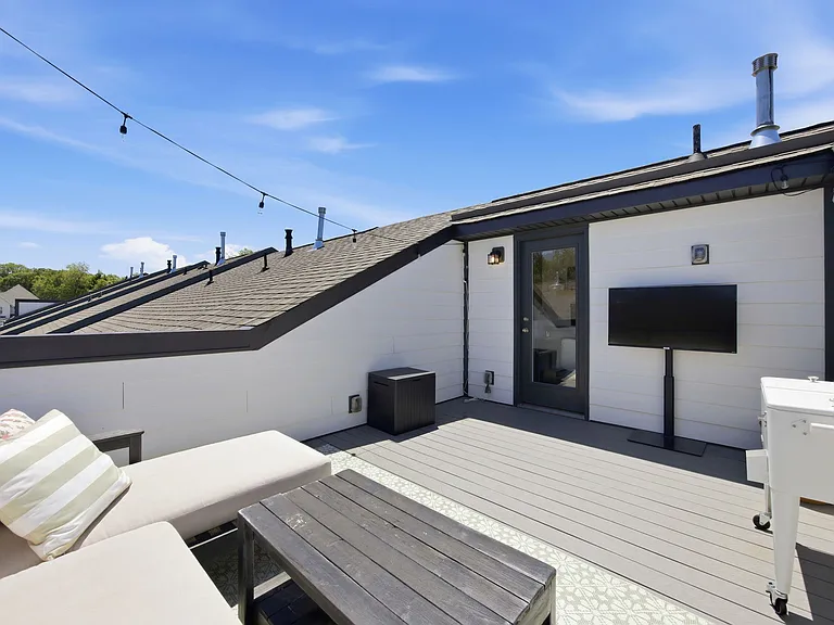 Roof Top Patio (with Bistro Lights included)