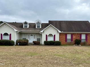 111 Plantation Point Dr N, Philadelphia, MS 39350
